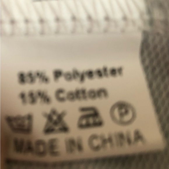 COPY - Lounge Outfit Never Worn - Picture 6 of 6